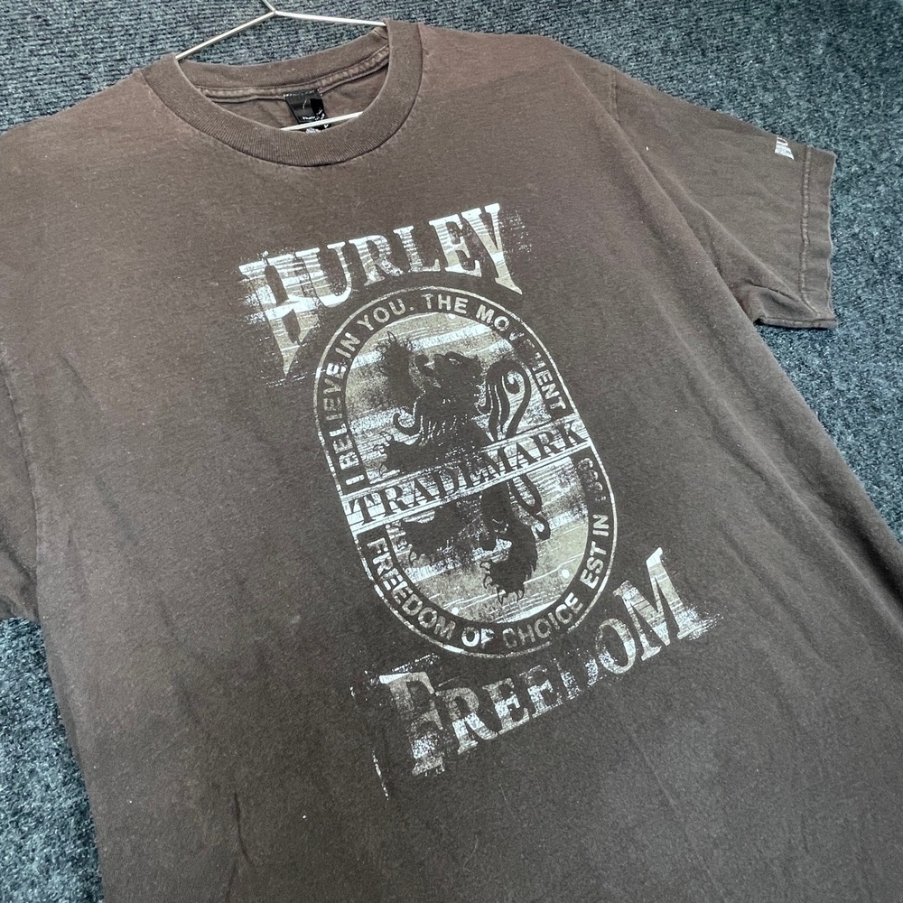 Hurley Graphic T-Shirt Mens Large Brown Distressed Lion Crest Skate Grunge Tee
